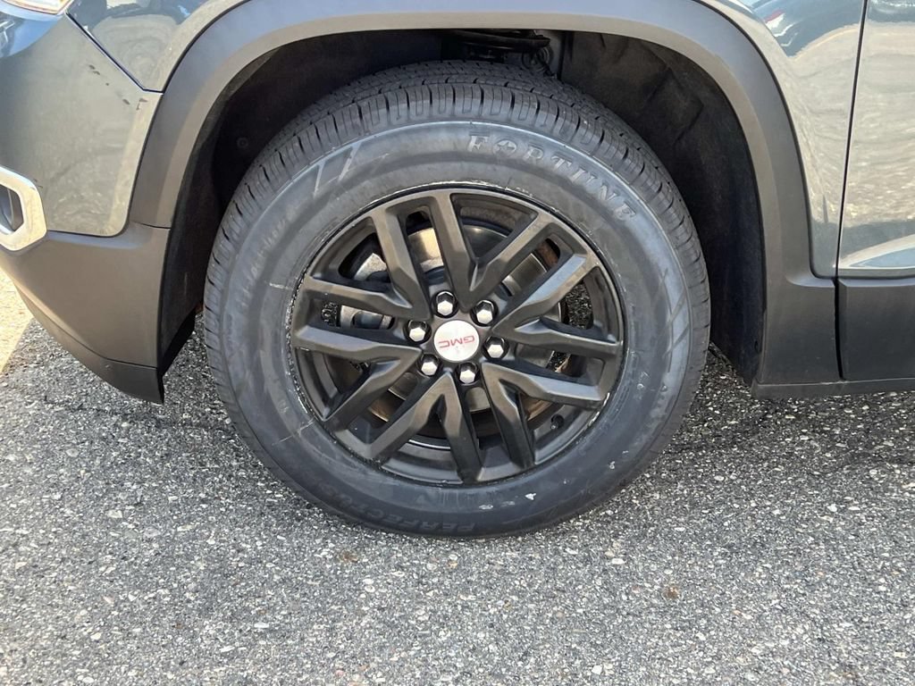 Used 2019 GMC Acadia SLT w/ LPO, Cargo Package FWD image 26