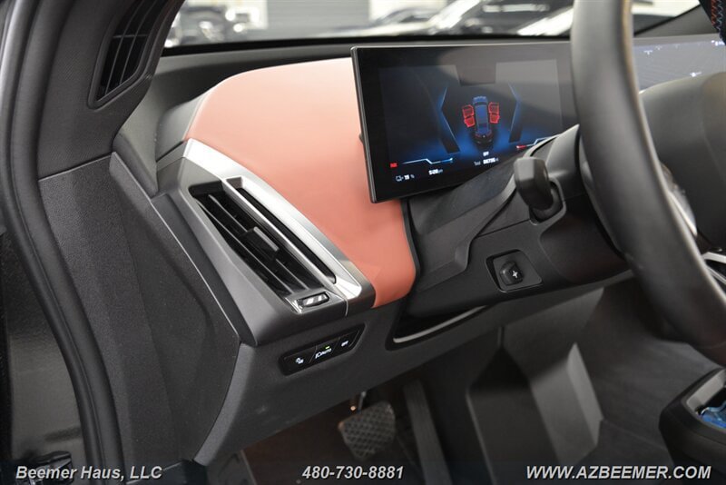 Used 2025 BMW iX M60 AWD/4WD image 32