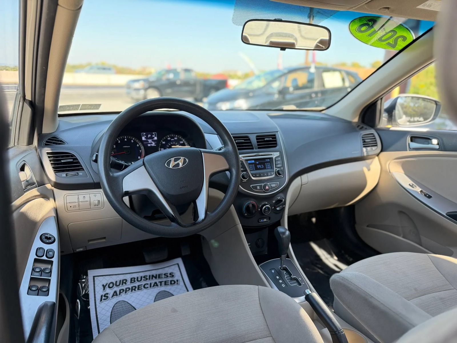 Used 2016 Hyundai Accent SE FWD image 13