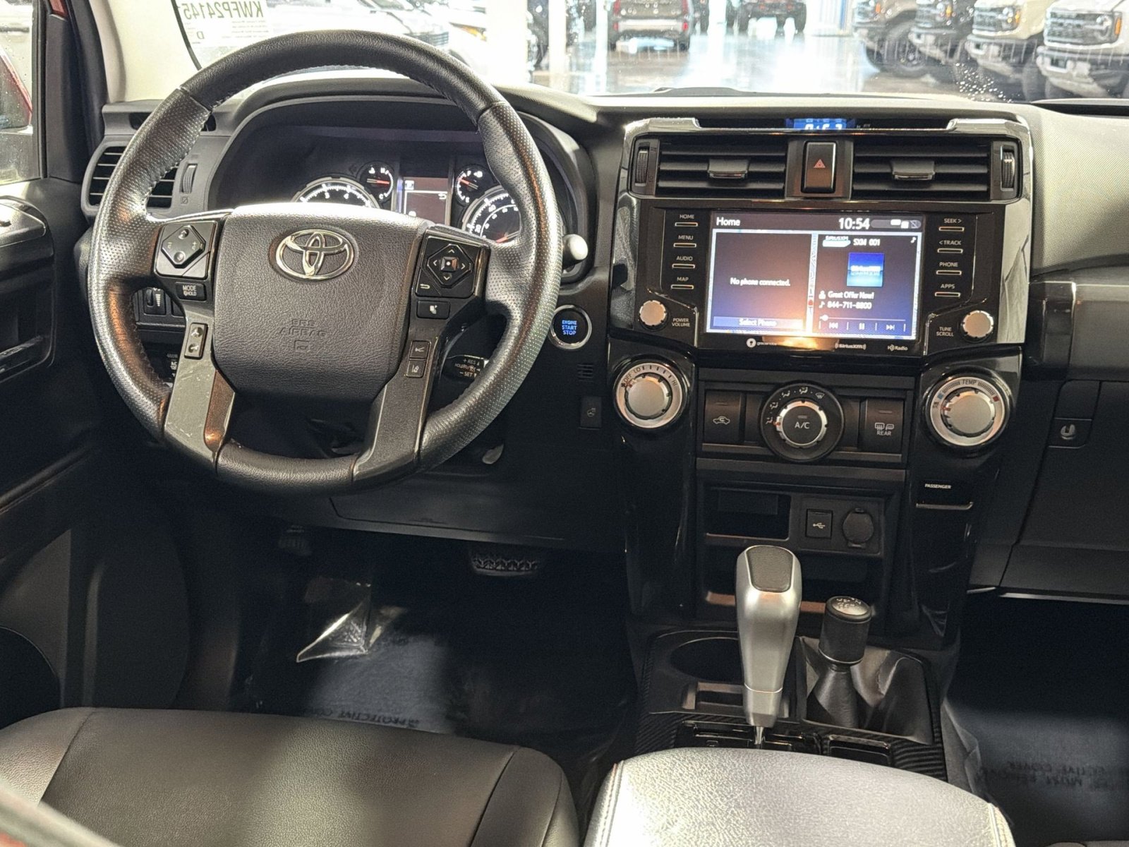 Used 2024 Toyota 4Runner TRD Off-Road Premium AWD/4WD image 31