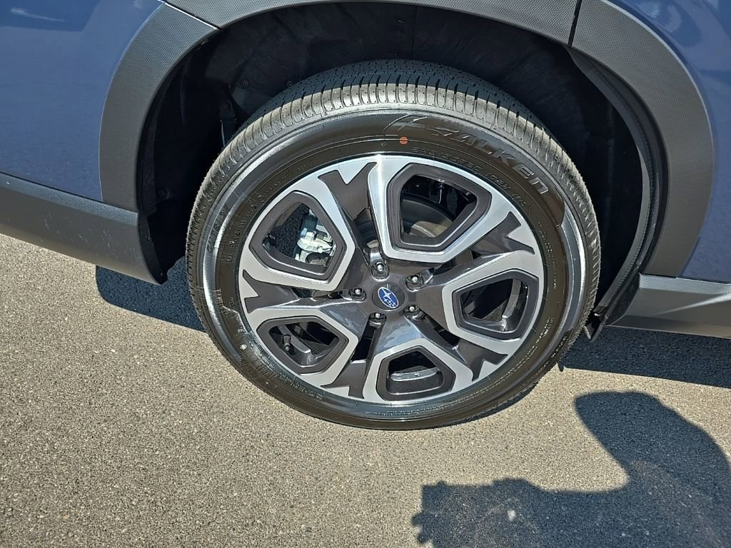 New 2025 Subaru Ascent Limited w/ Popular Package #2 image 9