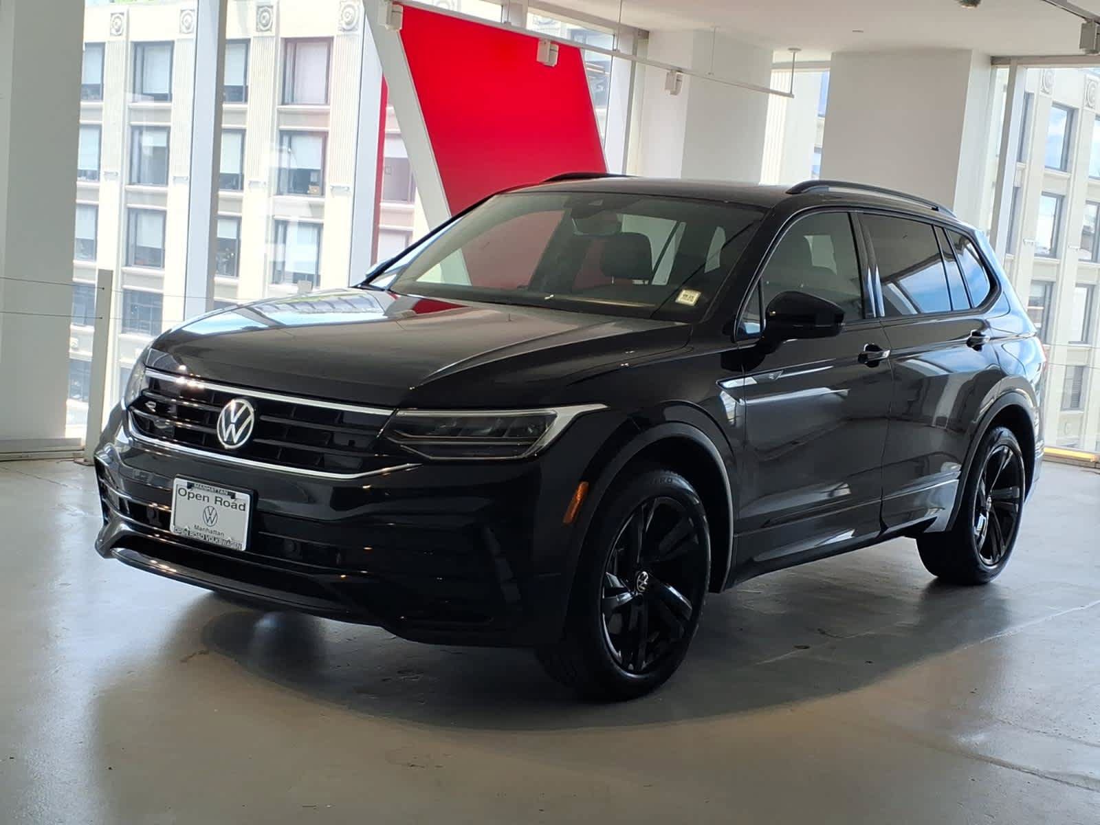 Used 2023 Volkswagen Tiguan SE R-Line