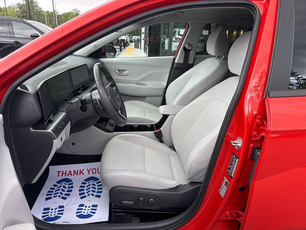 Used 2024 Hyundai Kona SEL w/ Convenience Package AWD/4WD image 20