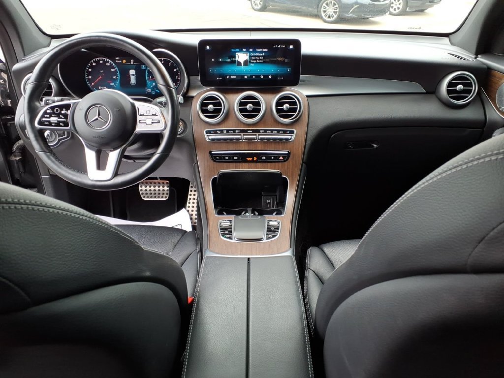 Used 2020 Mercedes-Benz GLC 300 4MATIC image 30