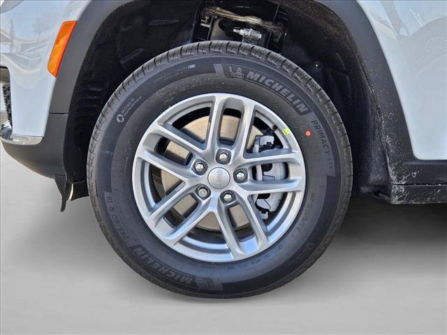 New 2026 Jeep Grand Cherokee L 4WD image 10