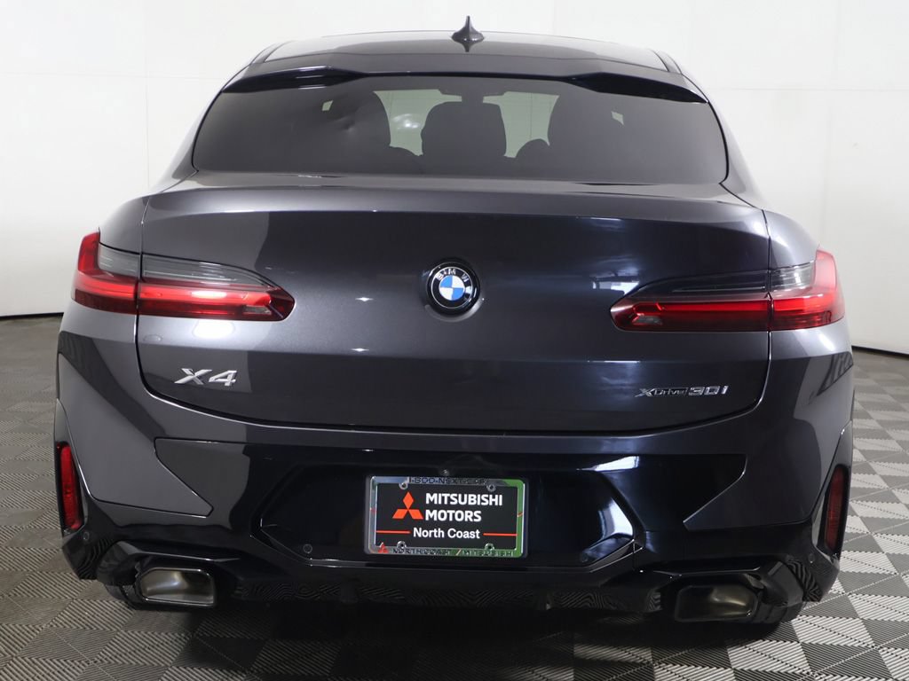 Used 2025 BMW X4 xDrive30i AWD/4WD image 15