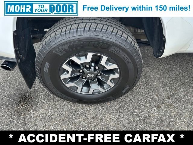 Used 2019 Toyota Tacoma SR image 9