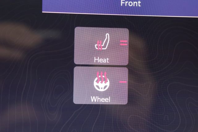Used 2023 Jeep Compass Latitude image 15