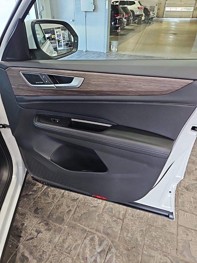 New 2026 Volkswagen Atlas SEL Premium R-Line image 11