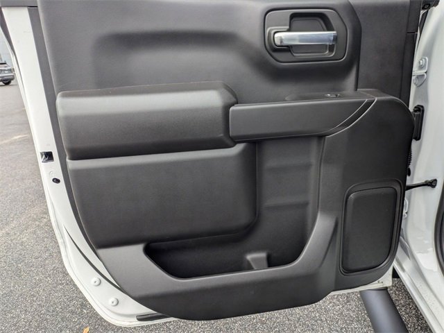 New 2026 Chevrolet Silverado 1500 Custom w/ Turbomax Blackout Package image 20