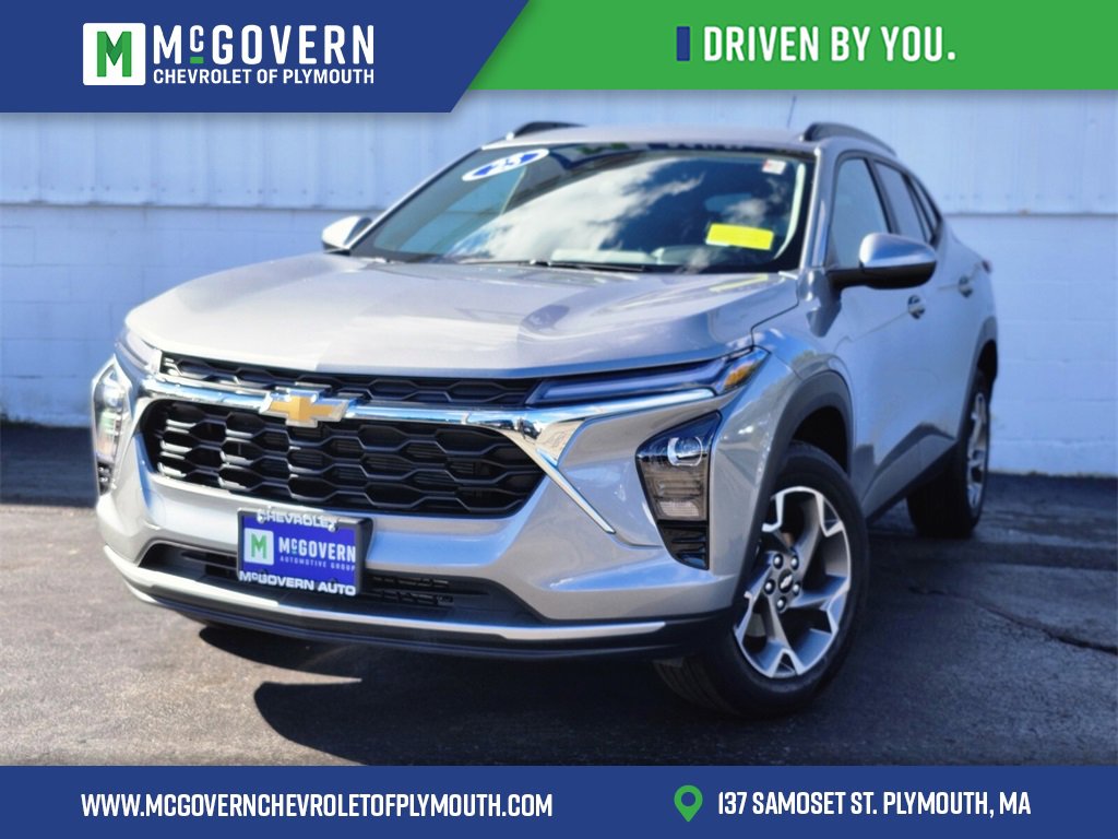 Used 2025 Chevrolet Trax LT w/ Driver Confidence Package