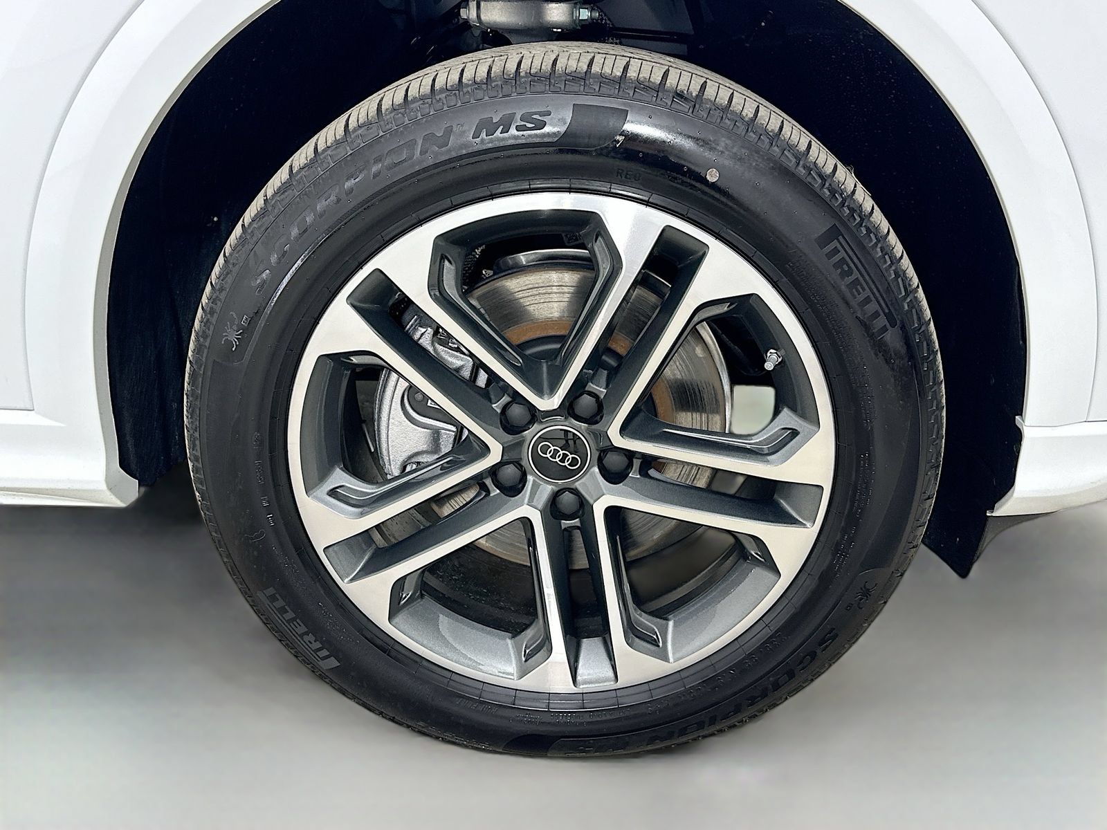 New 2026 Audi Q5 Premium Plus AWD/4WD image 11