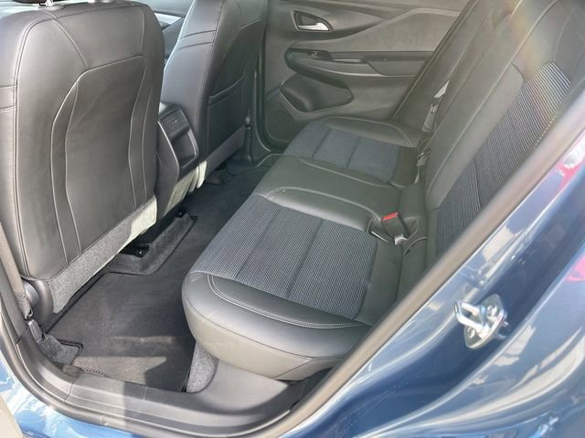 Used 2025 Buick Envista Sport Touring w/ Advanced Safety Package FWD image 13
