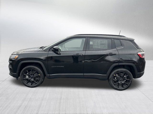 New 2026 Jeep Compass Latitude image 8