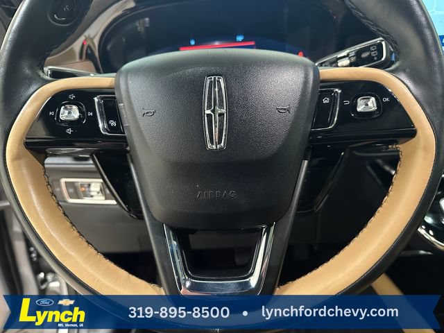Used 2023 Lincoln Corsair Reserve w/ Equipment Group 201A AWD/4WD image 12