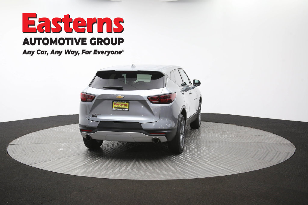 Used 2025 Chevrolet Blazer LT FWD image 43