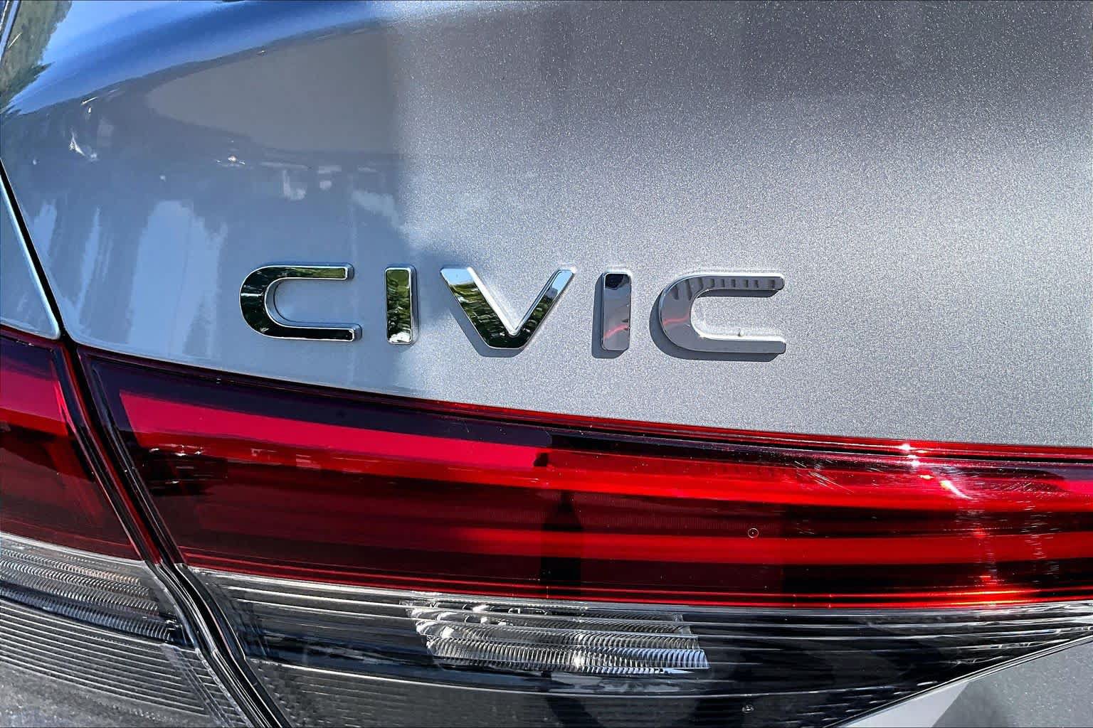Used 2023 Honda Civic Sport image 10