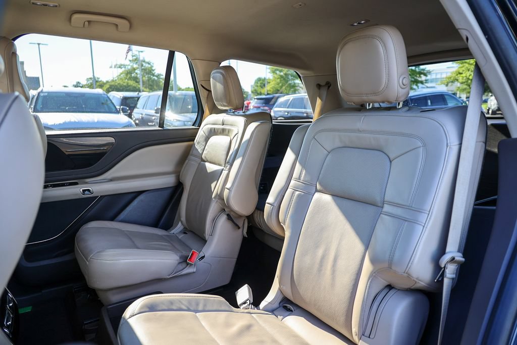 Used 2020 Lincoln Aviator Reserve w/ Elements Package Plus RWD image 35