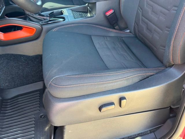 Used 2023 Nissan Frontier PRO-4X w/ Pro Convenience Package AWD/4WD image 11