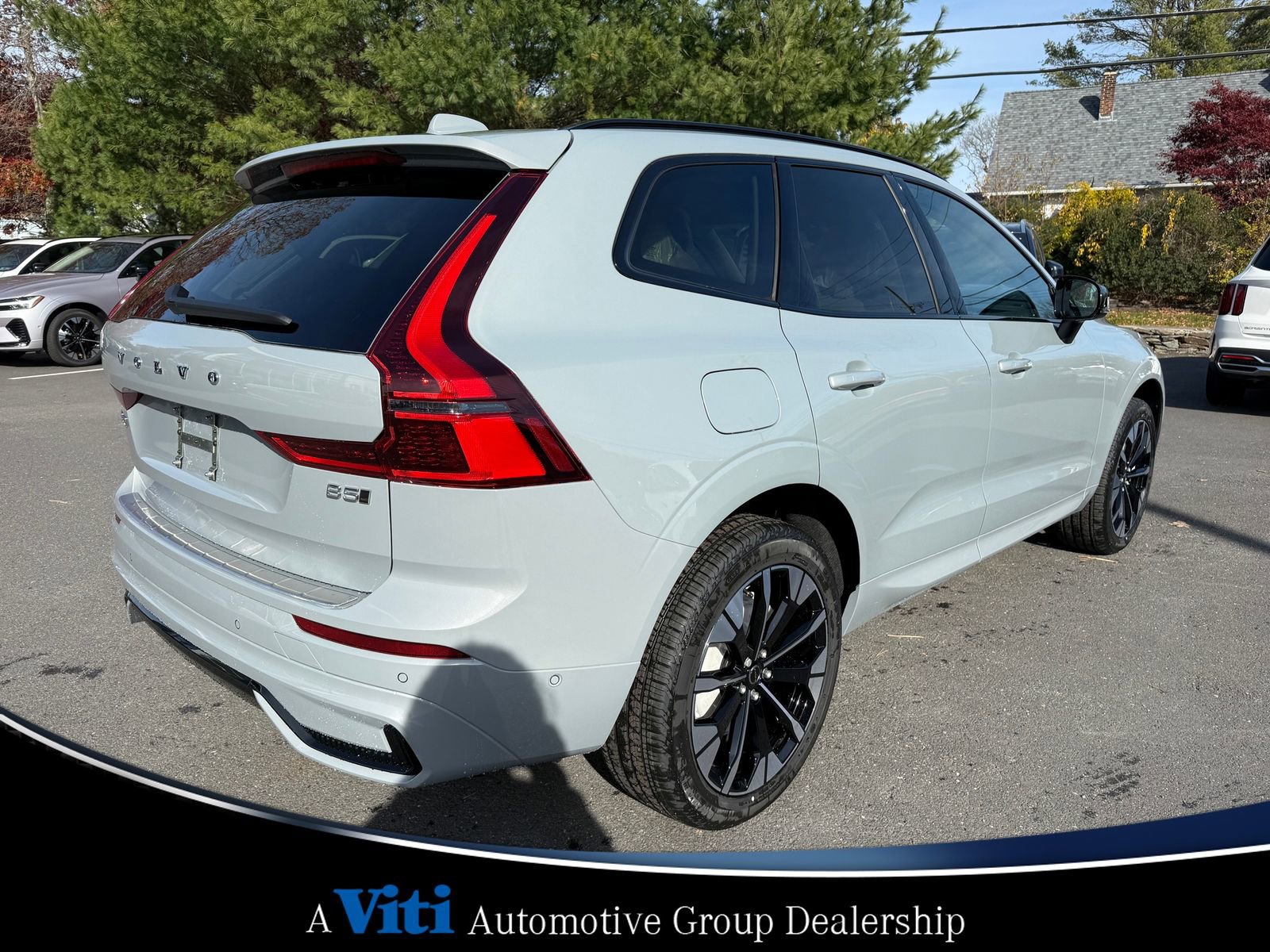 Used 2026 Volvo XC60 B5 Ultra w/ Protection Package Premier image 8