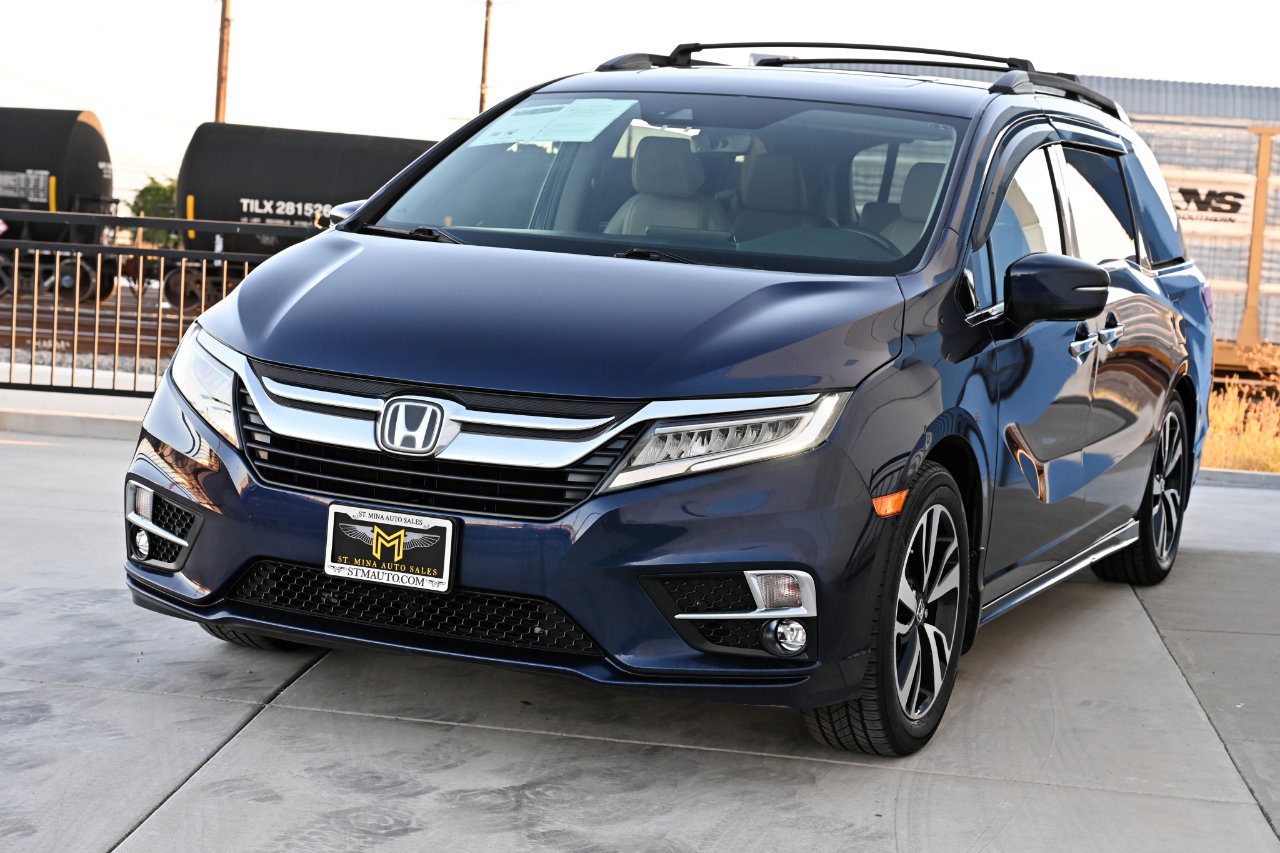 Used 2018 Honda Odyssey Elite image 3