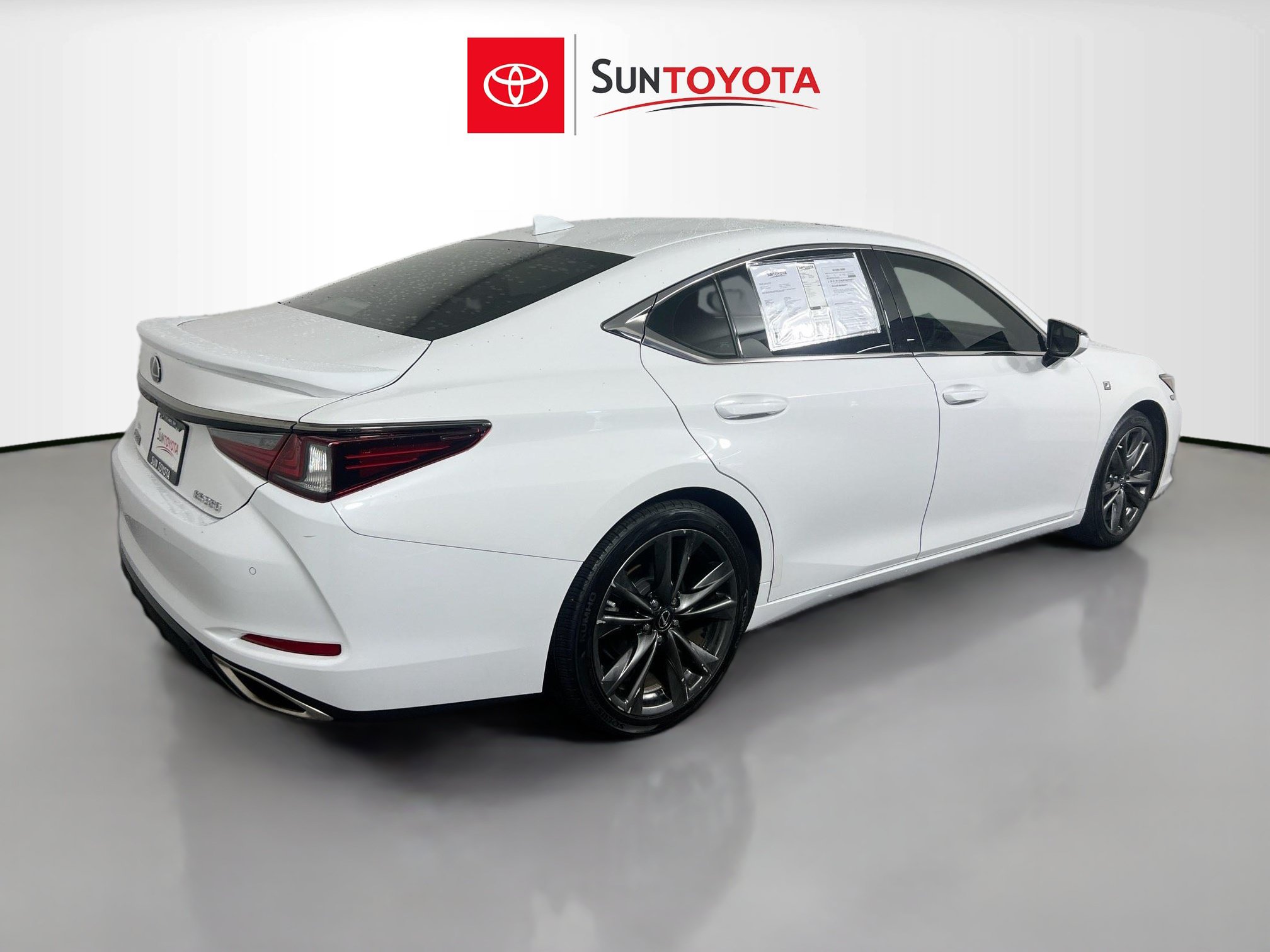 Used 2020 Lexus ES 350 F Sport w/ Accessory Package 2 FWD image 4
