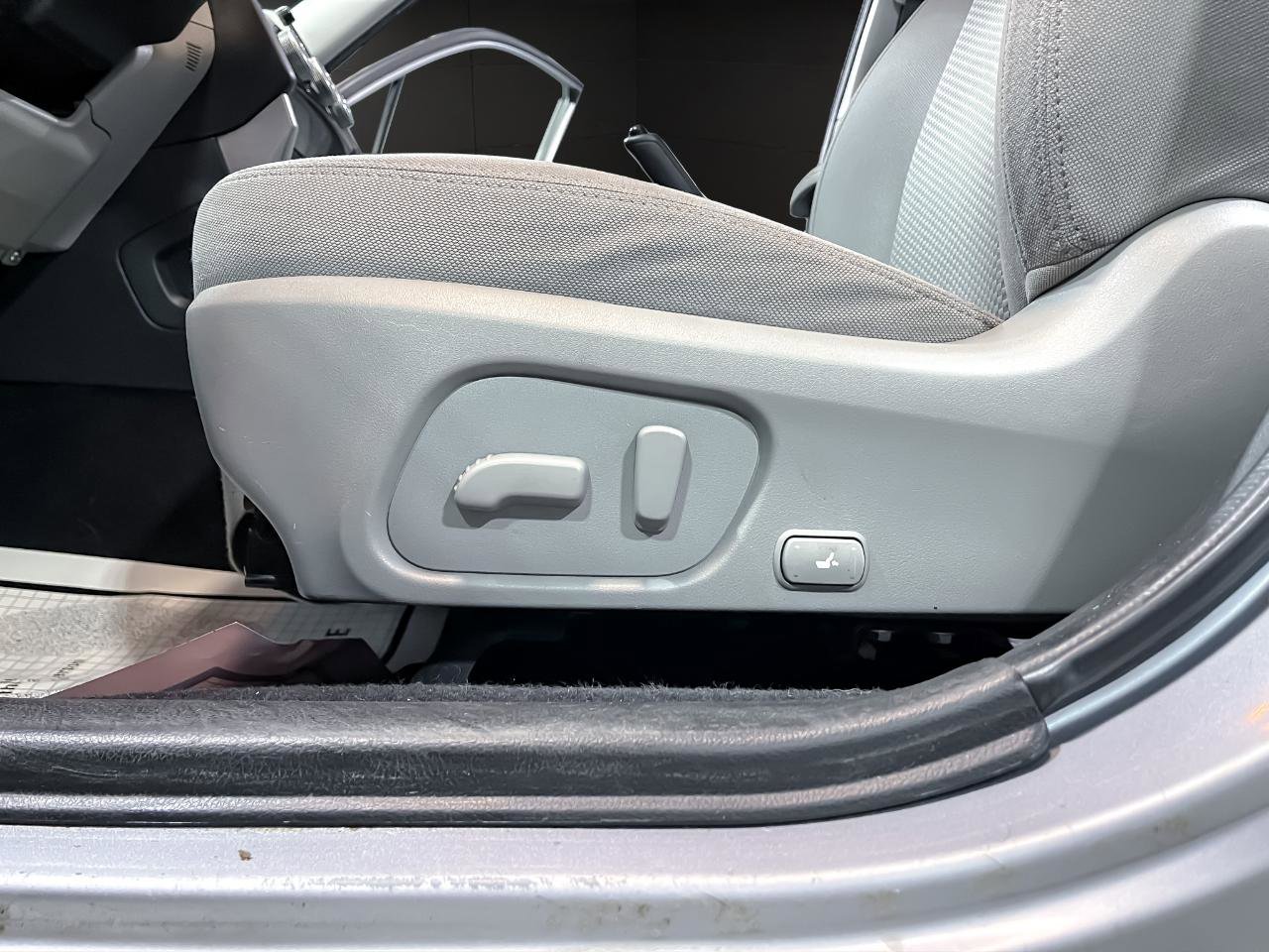 Used 2016 Subaru Forester 2.5i Premium image 19