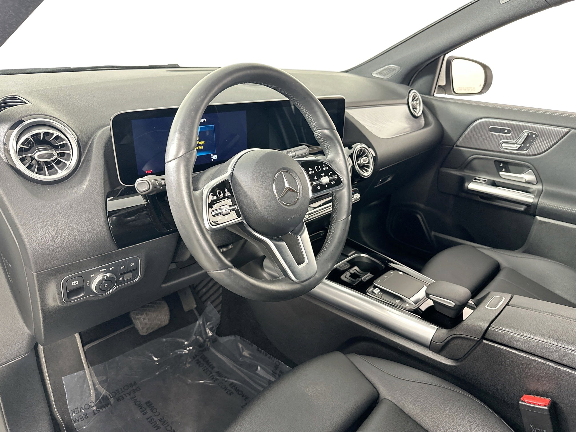 Used 2021 Mercedes-Benz GLA 250 4MATIC image 9