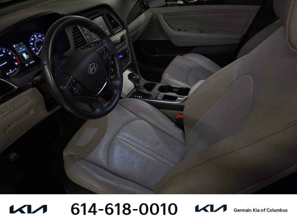 Used 2017 Hyundai Sonata Limited w/ Tech Package 03 image 17