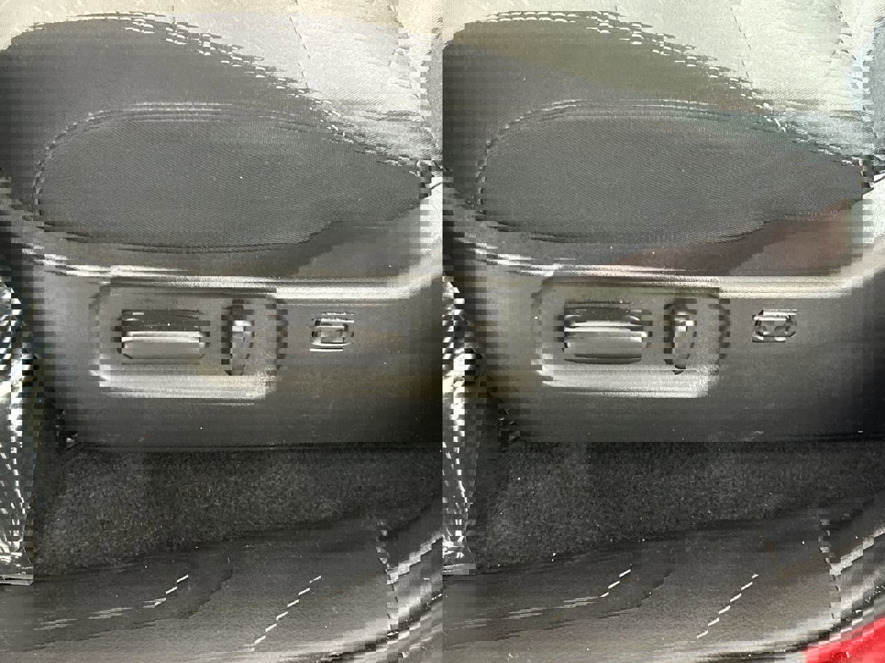 Used 2023 Toyota Tacoma TRD Off-Road image 19