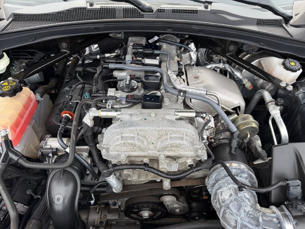 Used 2022 Chevrolet Camaro LS RWD image 31