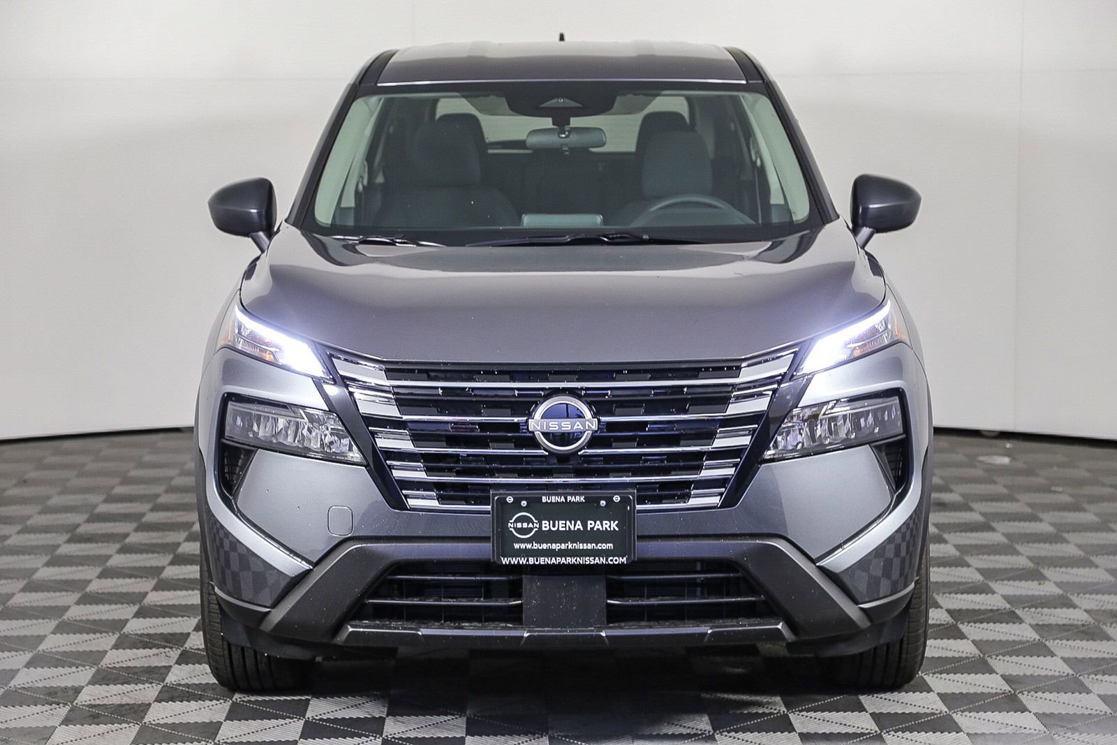 New 2026 Nissan Rogue S image 4