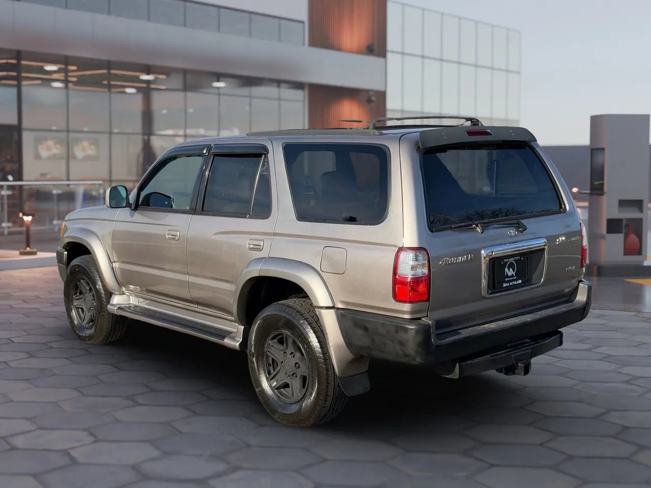 Used 2002 Toyota 4Runner SR5 image 6