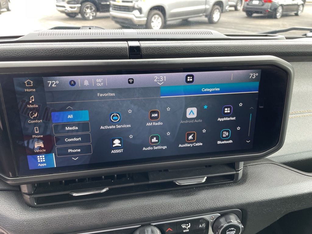 Used 2024 Jeep Wrangler Unlimited image 10