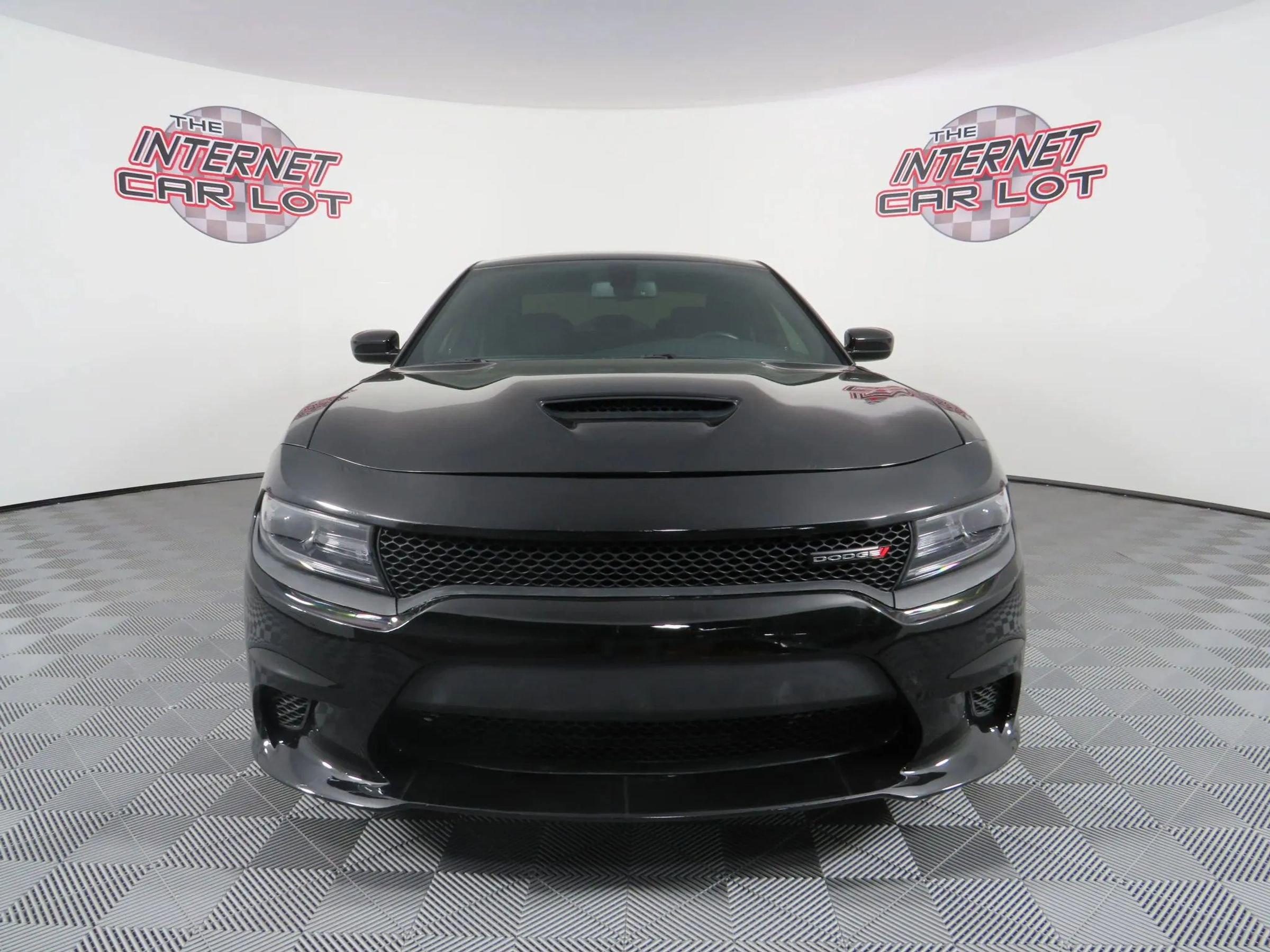 Used 2020 Dodge Charger R/T image 2