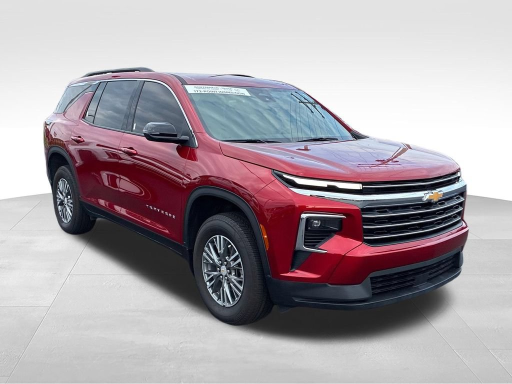 Used 2025 Chevrolet Traverse LT w/ LPO, Floor Liner Package AWD/4WD image 7