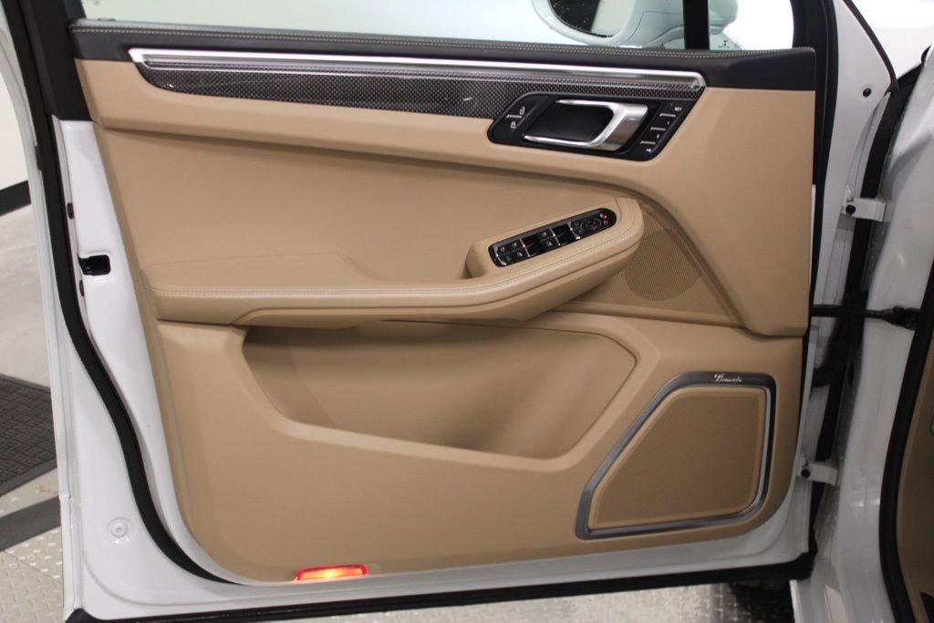 Used 2020 Porsche Macan GTS image 15