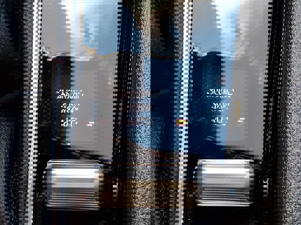 New 2026 Jeep Compass Limited image 12