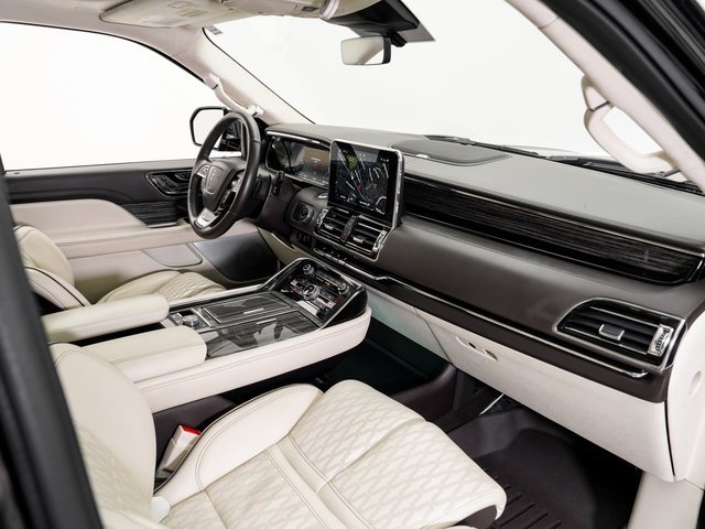 Used 2020 Lincoln Navigator L Black Label image 20
