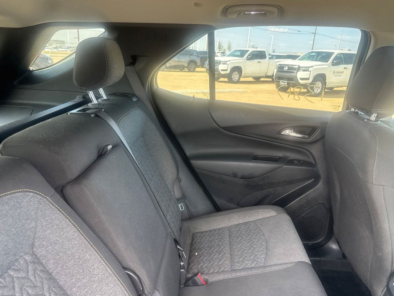 Used 2023 Chevrolet Equinox LT AWD/4WD image 34