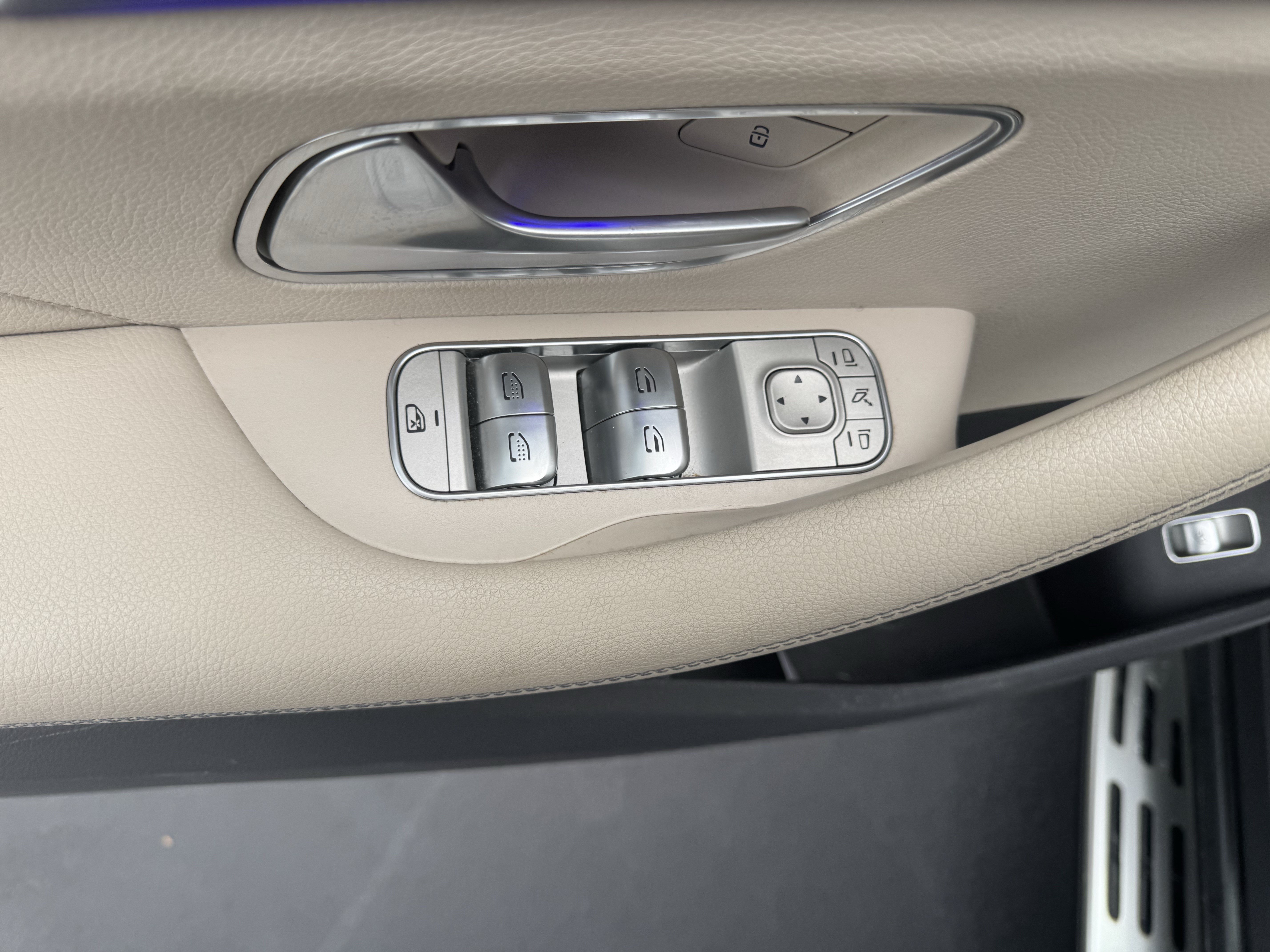Certified 2020 Mercedes-Benz GLS 450 4MATIC image 15