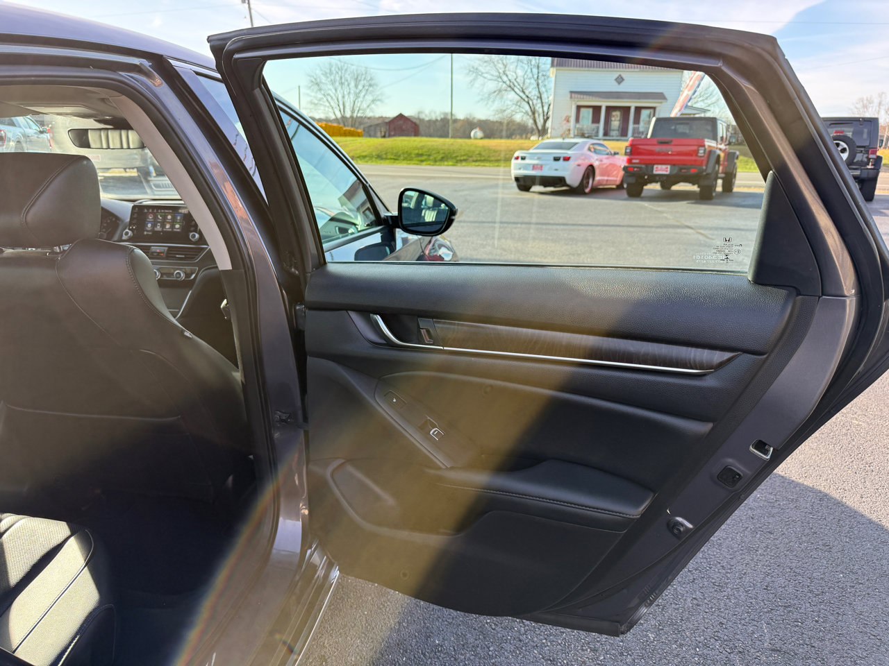 Used 2022 Honda Accord Touring image 22