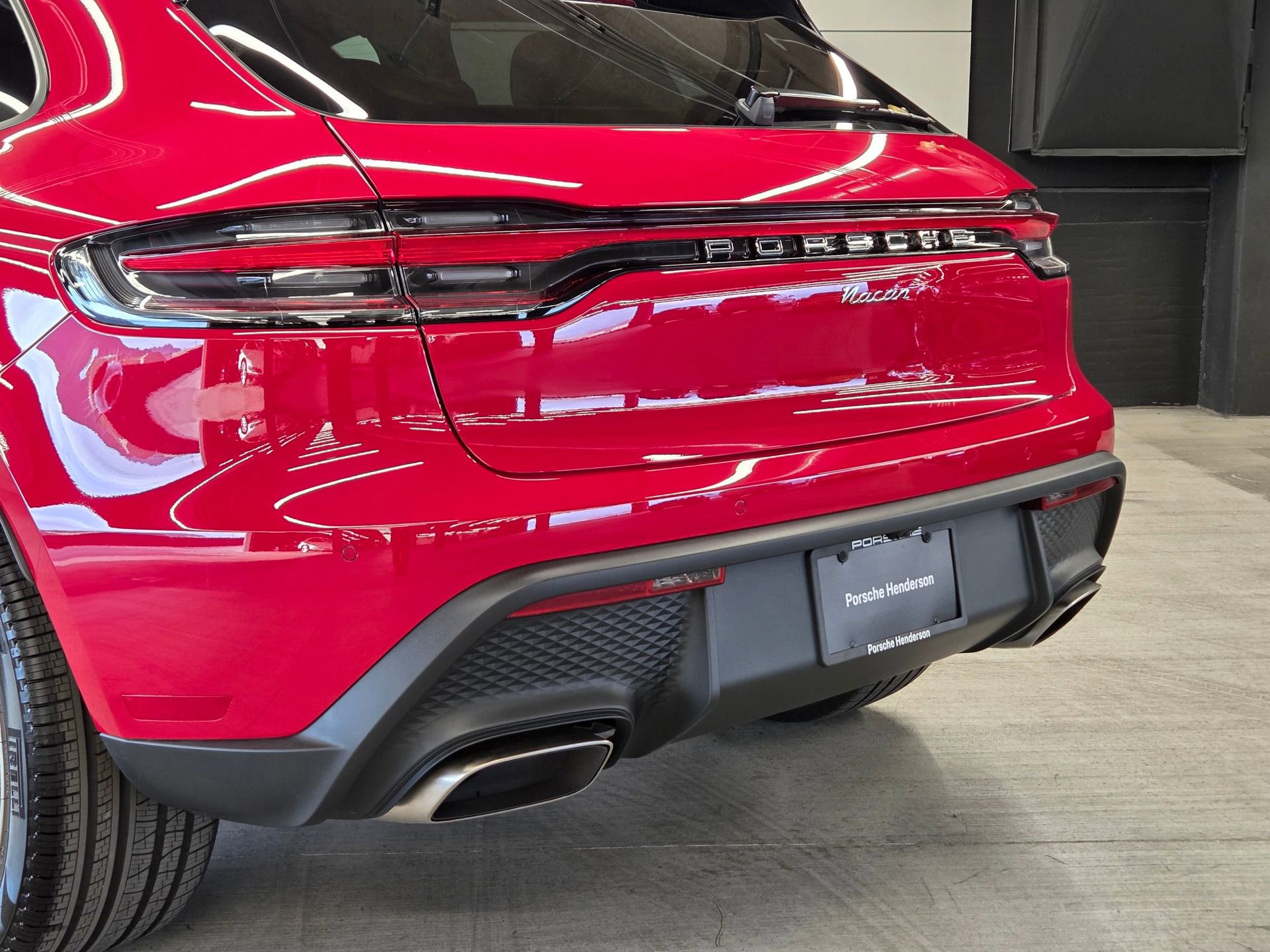 New 2026 Porsche Macan AWD/4WD image 8
