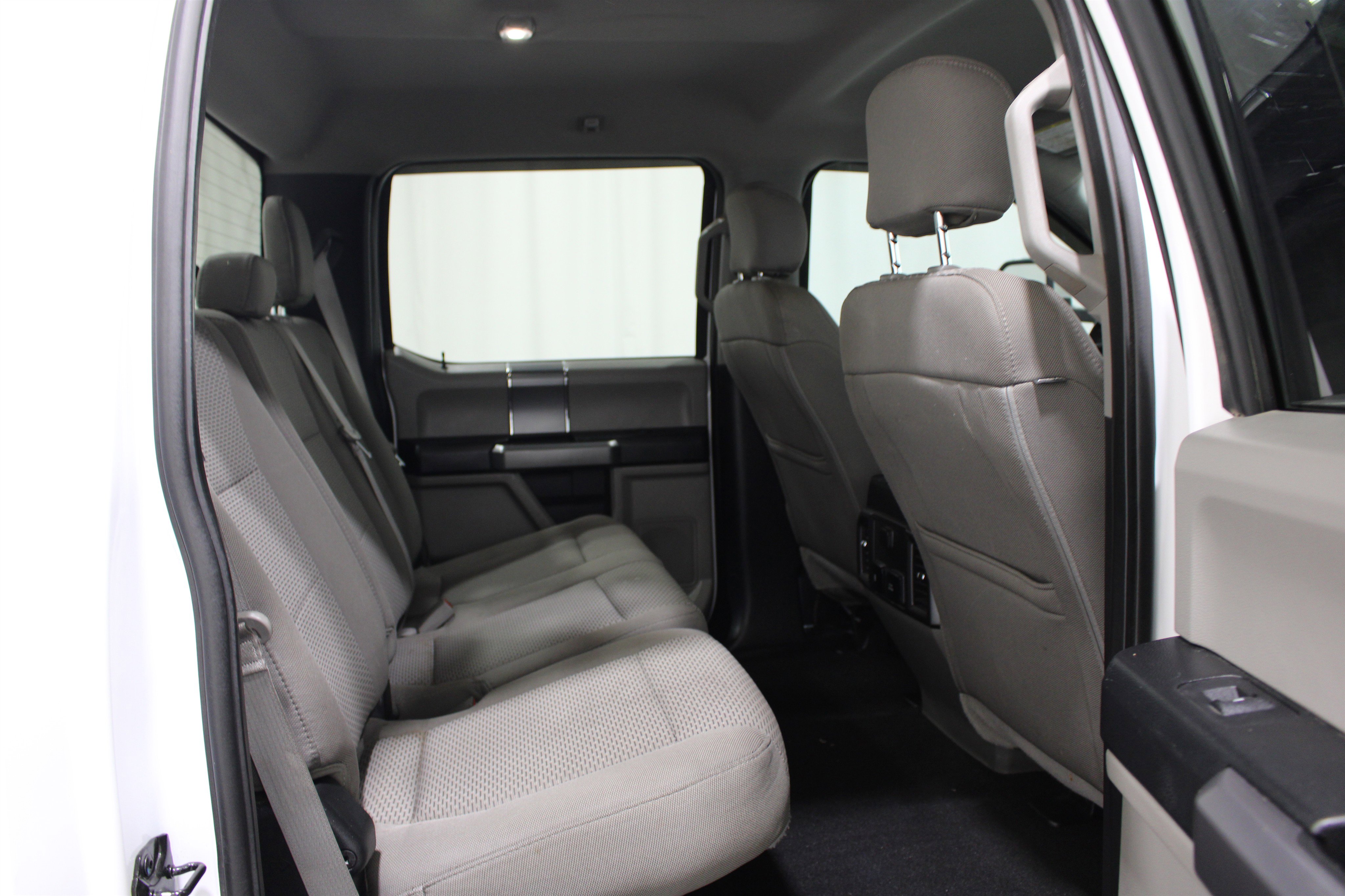 Used 2019 Ford F250 XLT w/ XLT Premium Package image 24