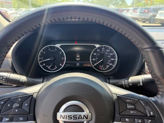 Certified 2023 Nissan Sentra SR w/ Midnight Edition Package FWD image 19