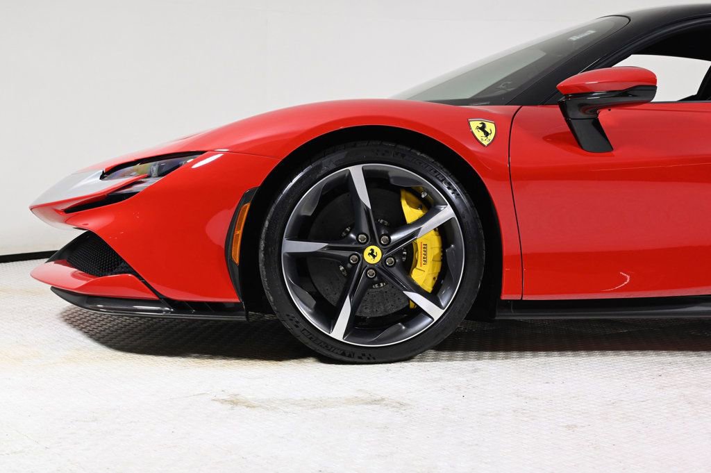 Used 2022 Ferrari SF90 Stradale image 30