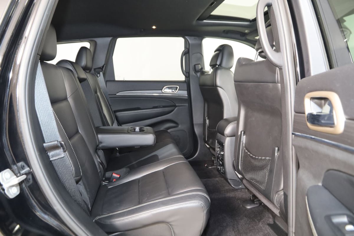 Used 2017 Jeep Grand Cherokee Limited AWD/4WD image 14