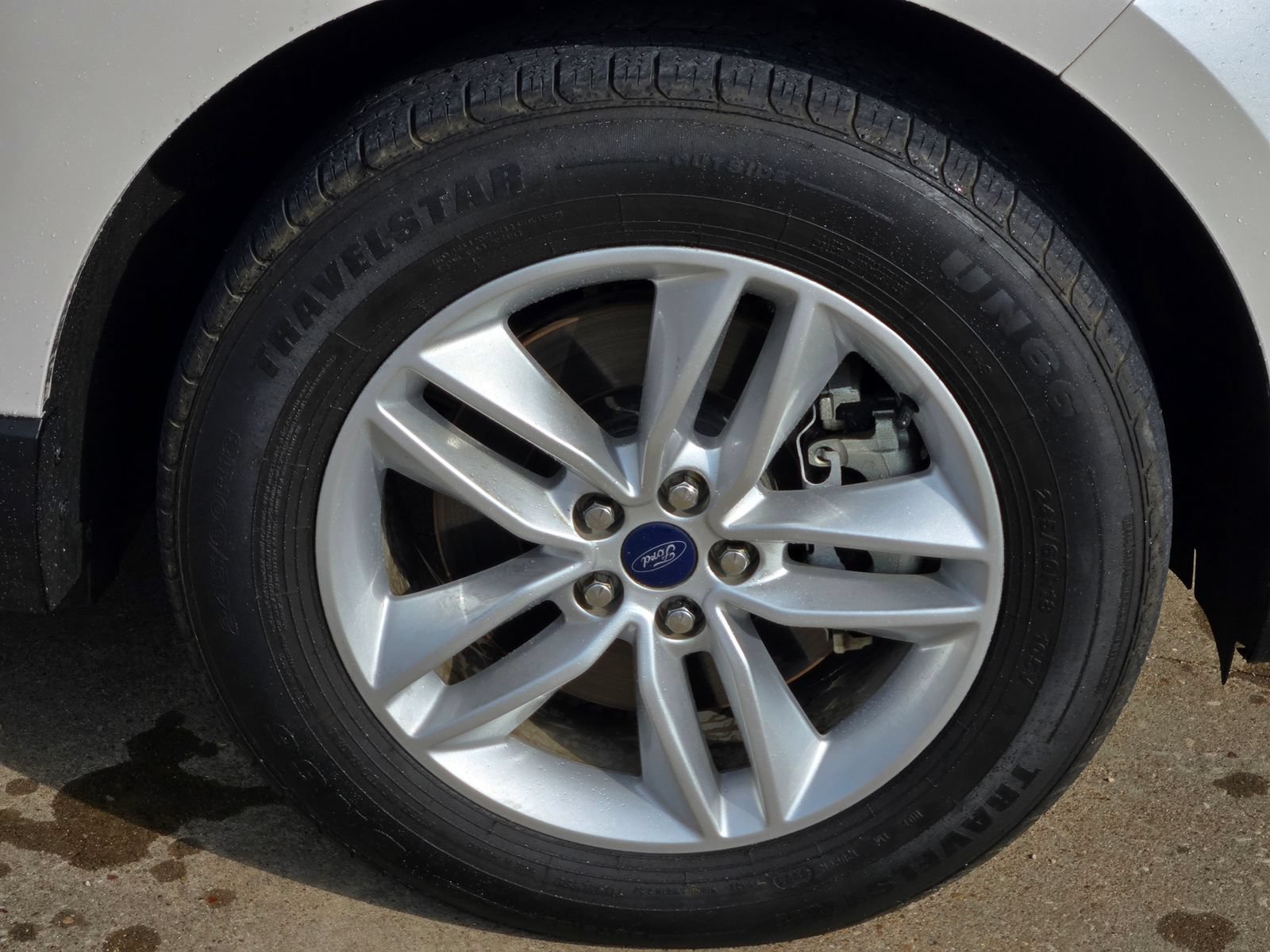 Used 2017 Ford Edge SEL w/ Equipment Group 201A AWD/4WD image 9
