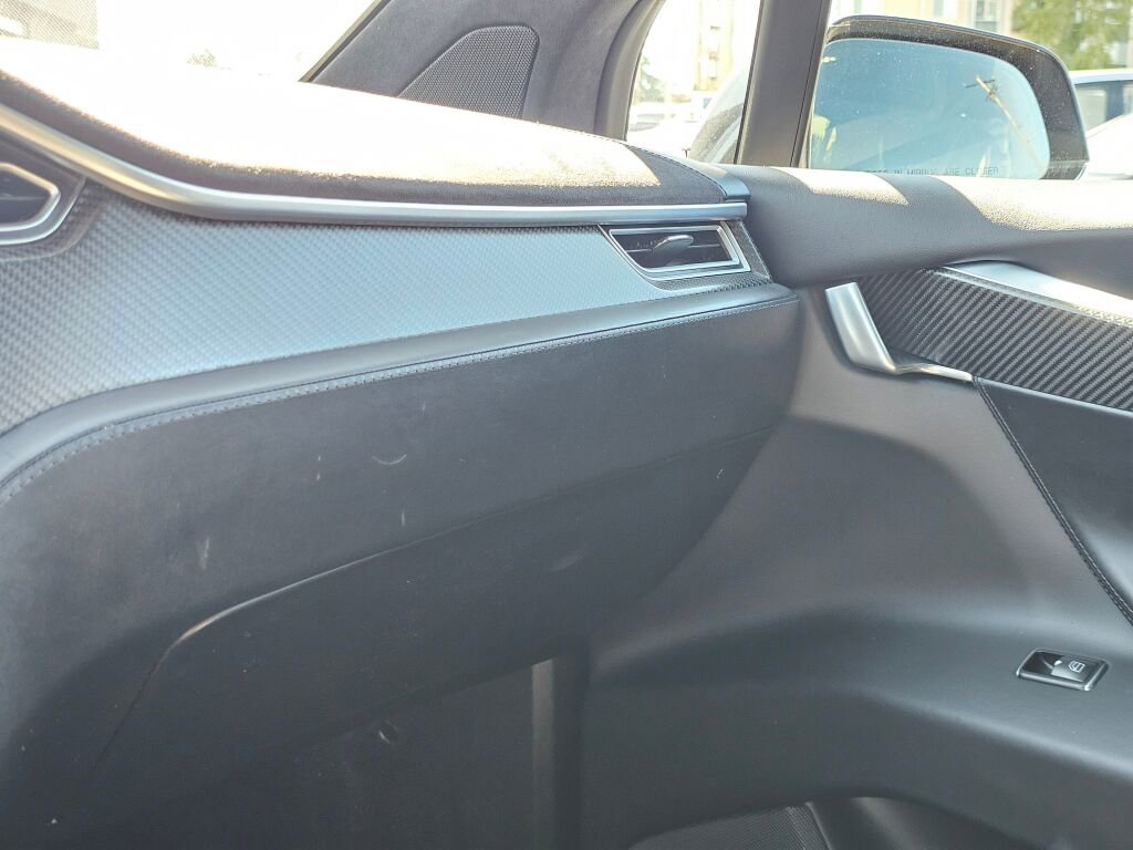 Used 2017 Tesla Model X 100D image 23