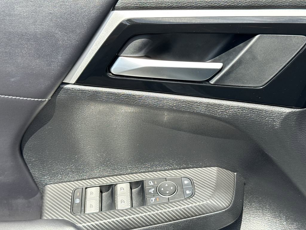 Used 2024 Mitsubishi Outlander SE FWD image 23